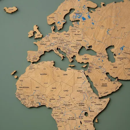 דירה Quorum With Parking And Air Conditioning Close To The Center In By Renters Prestige