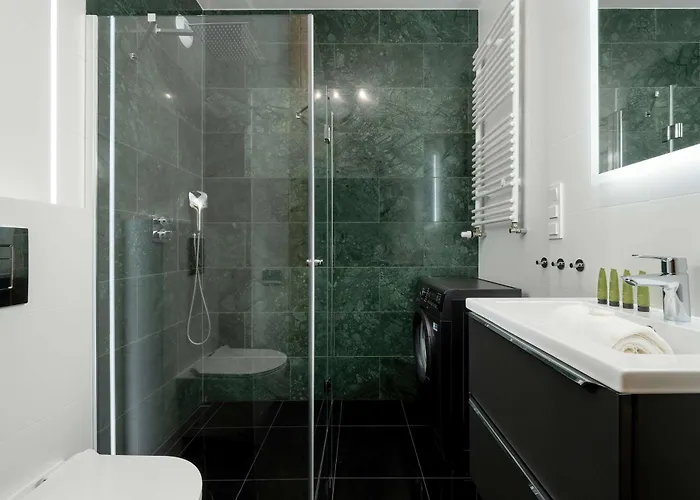 Quorum With Parking And Air Conditioning Close To The Center In By Renters Prestige Daire Wroclaw