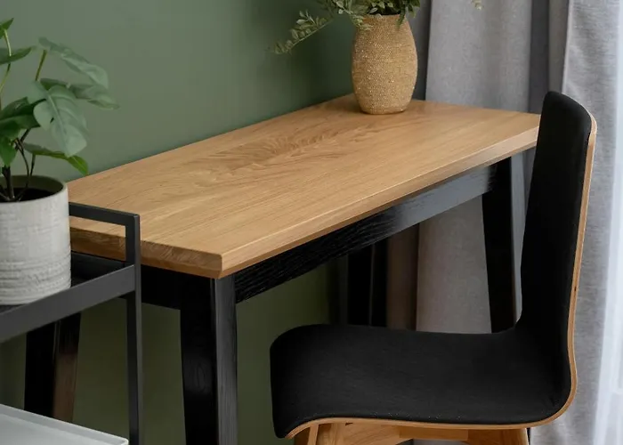 Διαμέρισμα Quorum With Parking And Air Conditioning Close To The Center In By Renters Prestige *